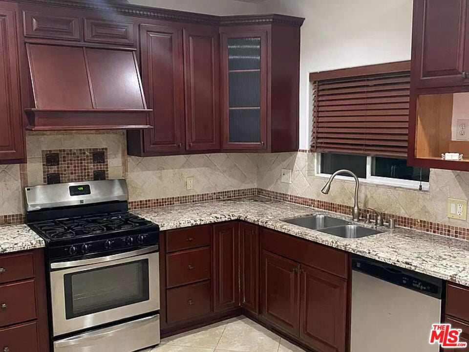 Photo of Listing #26685167