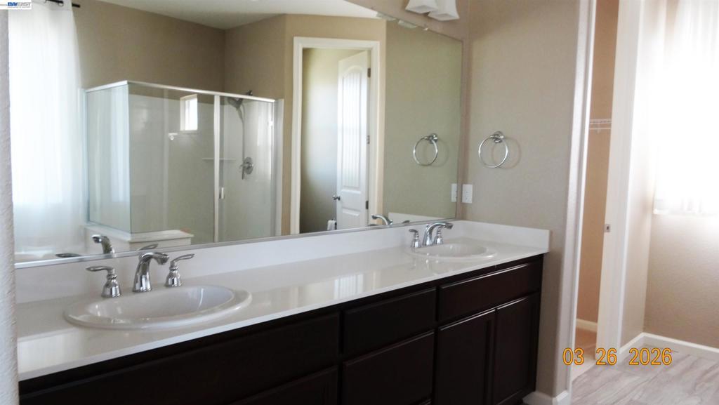 Photo of Listing #41130648