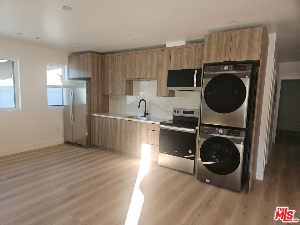 Photo of Listing #26707445