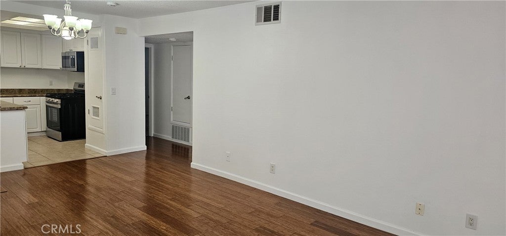 Photo of Listing #CV26078921