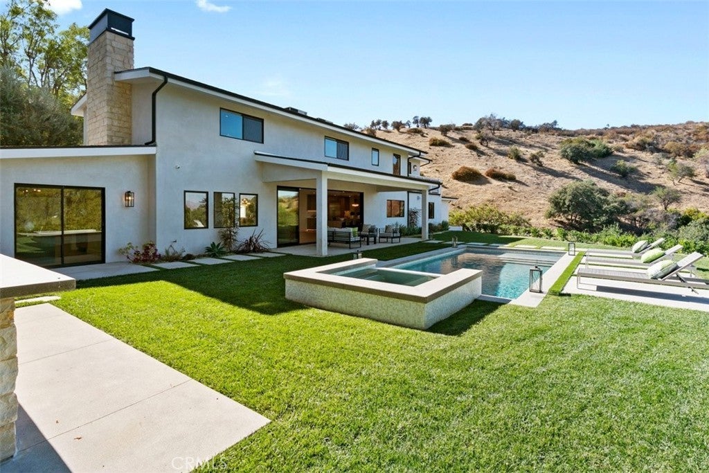 Photo of Listing #SR26079456