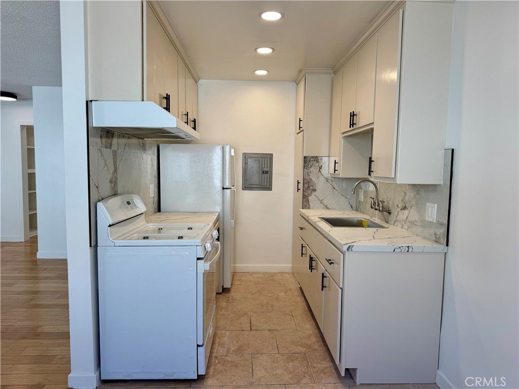 Photo of Listing #DW26079114