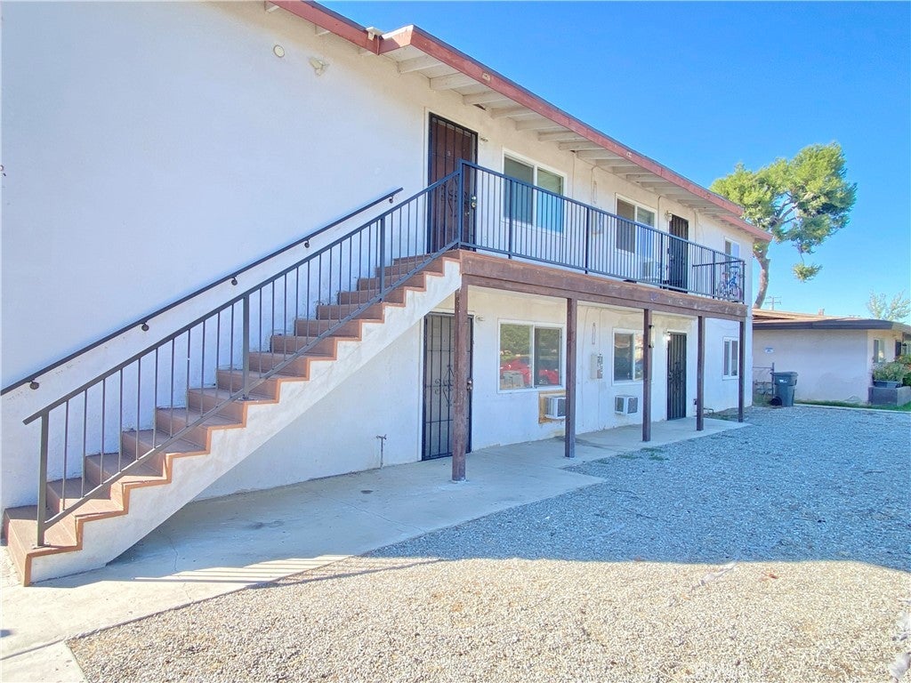 Photo of Listing #IV26079992