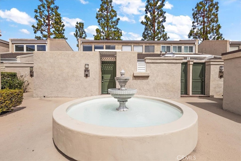 Photo of Listing #IV26079954