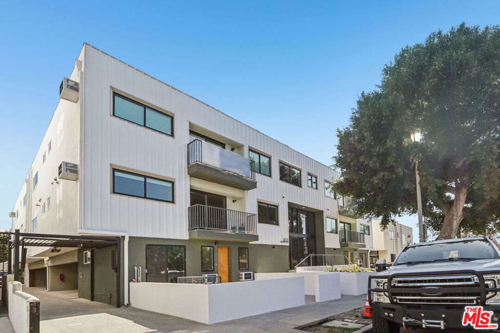 1422 Tamarind Avenue, Los Angeles