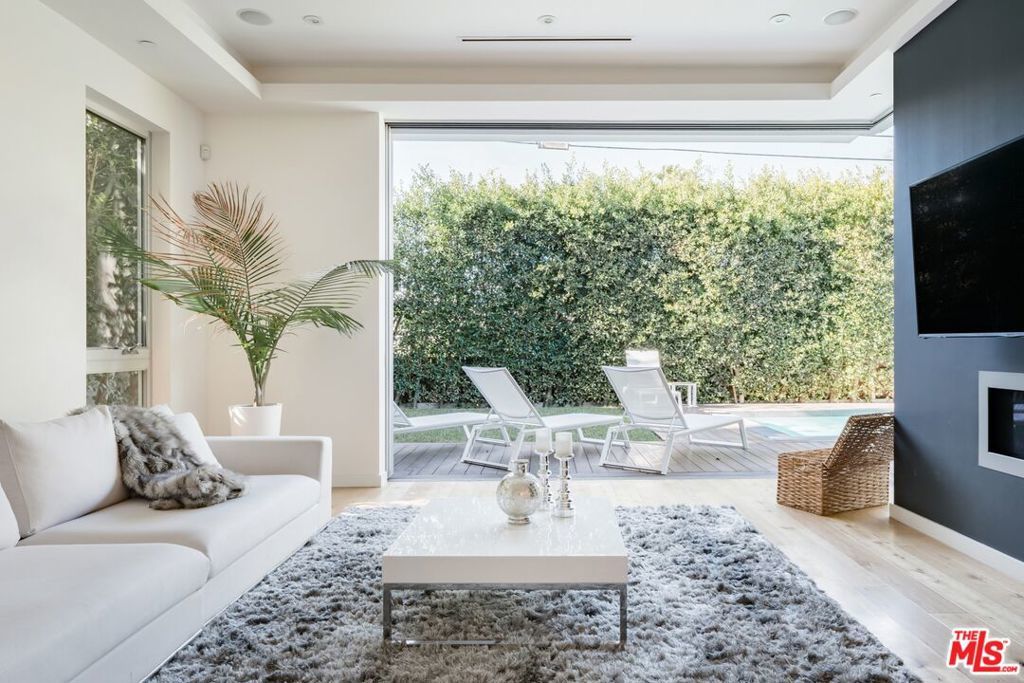 Photo of Listing #26710129