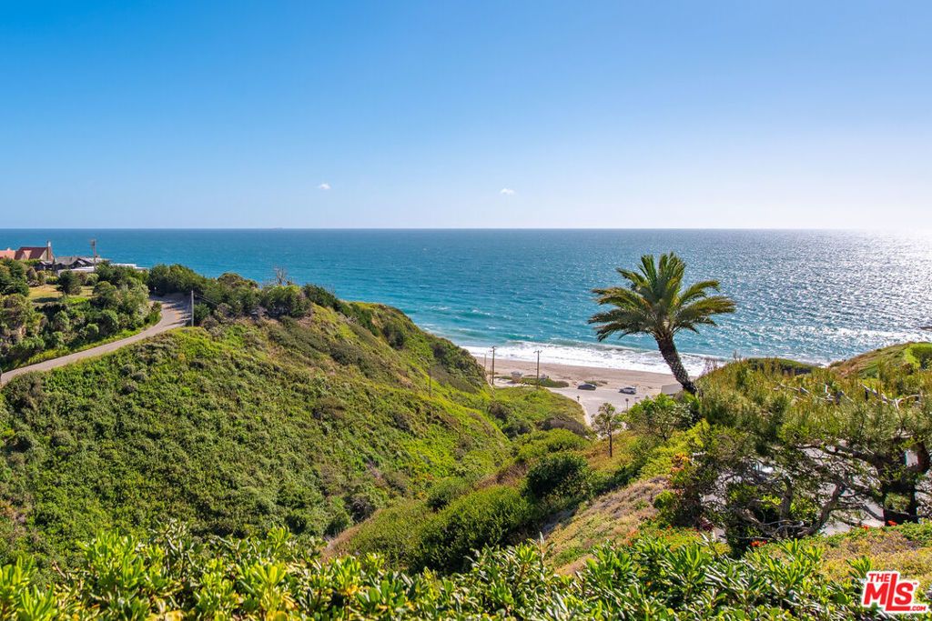 6817 Seawatch Lane, Malibu