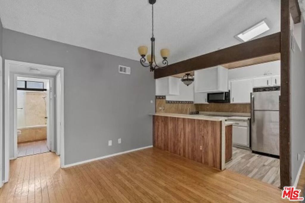 Photo of Listing #26723687