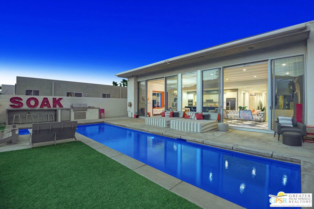 949 Bernardi Lane, Palm Springs