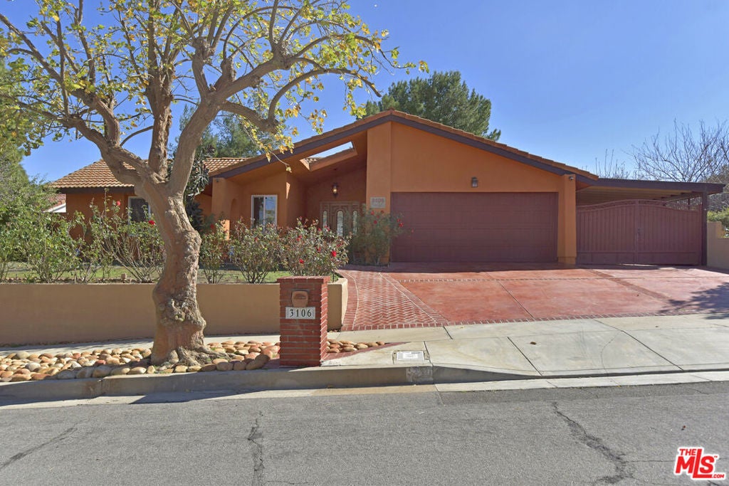 Photo of Listing #26719533