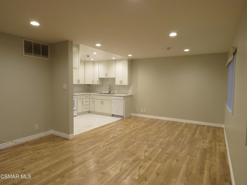 Photo of Listing #226001731