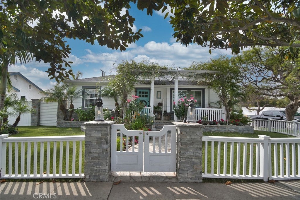 Photo of Listing #SB26070329