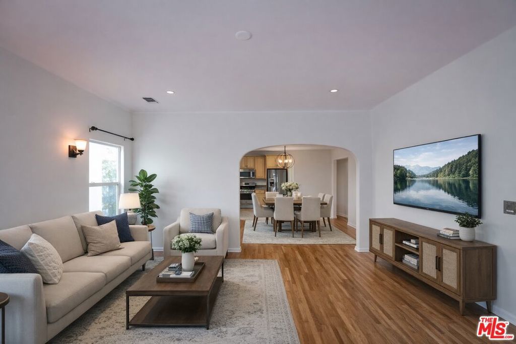 Photo of Listing #26707949