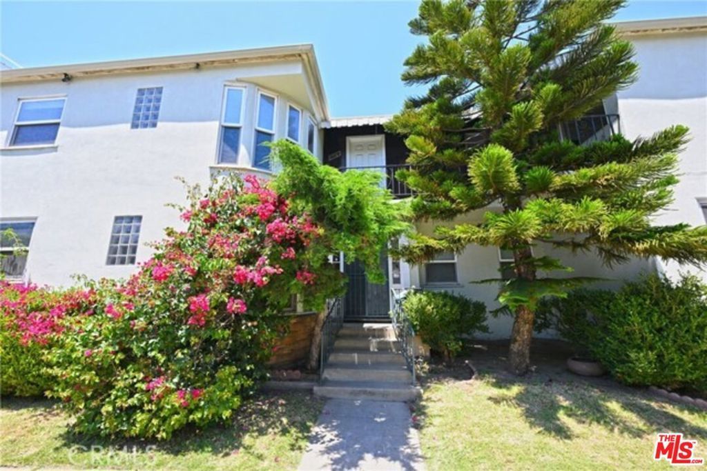 11061 Ohio Avenue # 3, Los Angeles