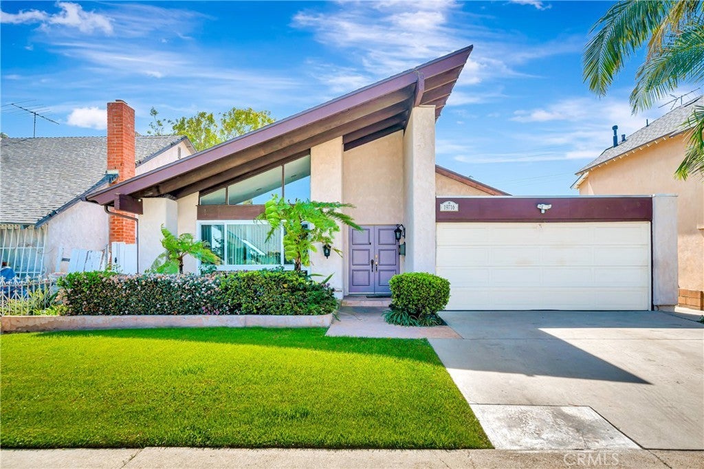 Photo of Listing #SR26082137