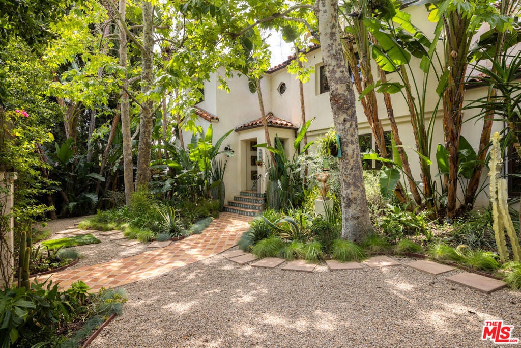 Photo of Listing #26736229