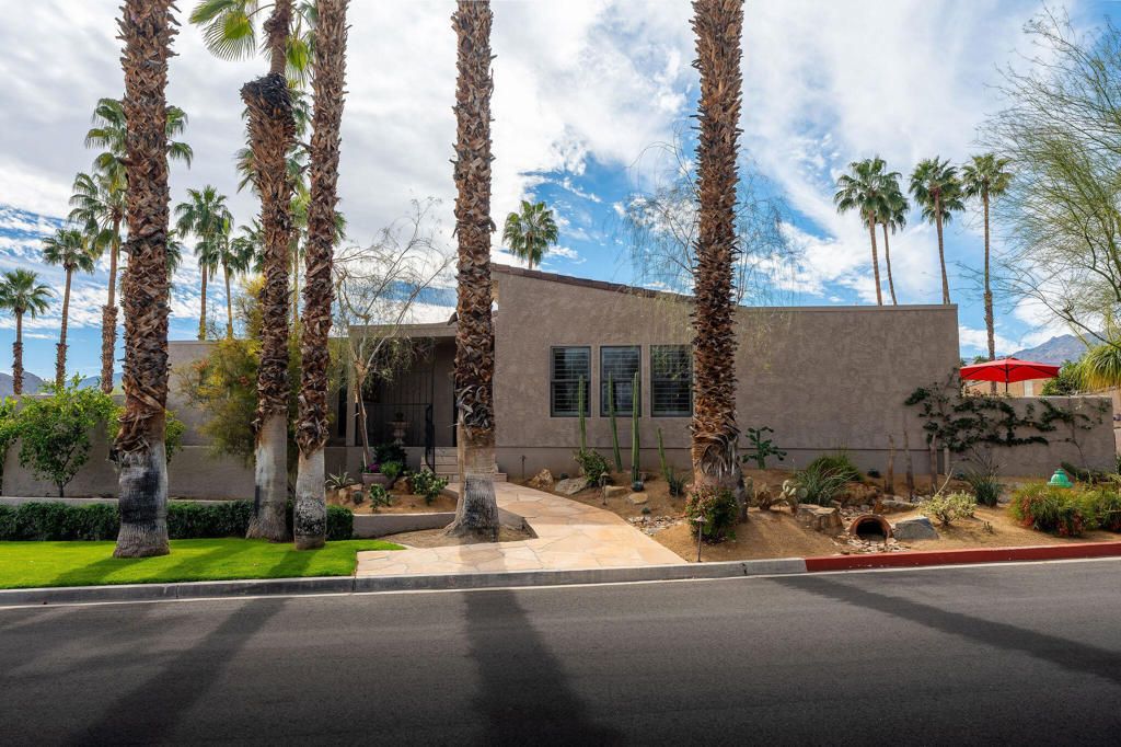 48910 Noline Place, Palm Desert