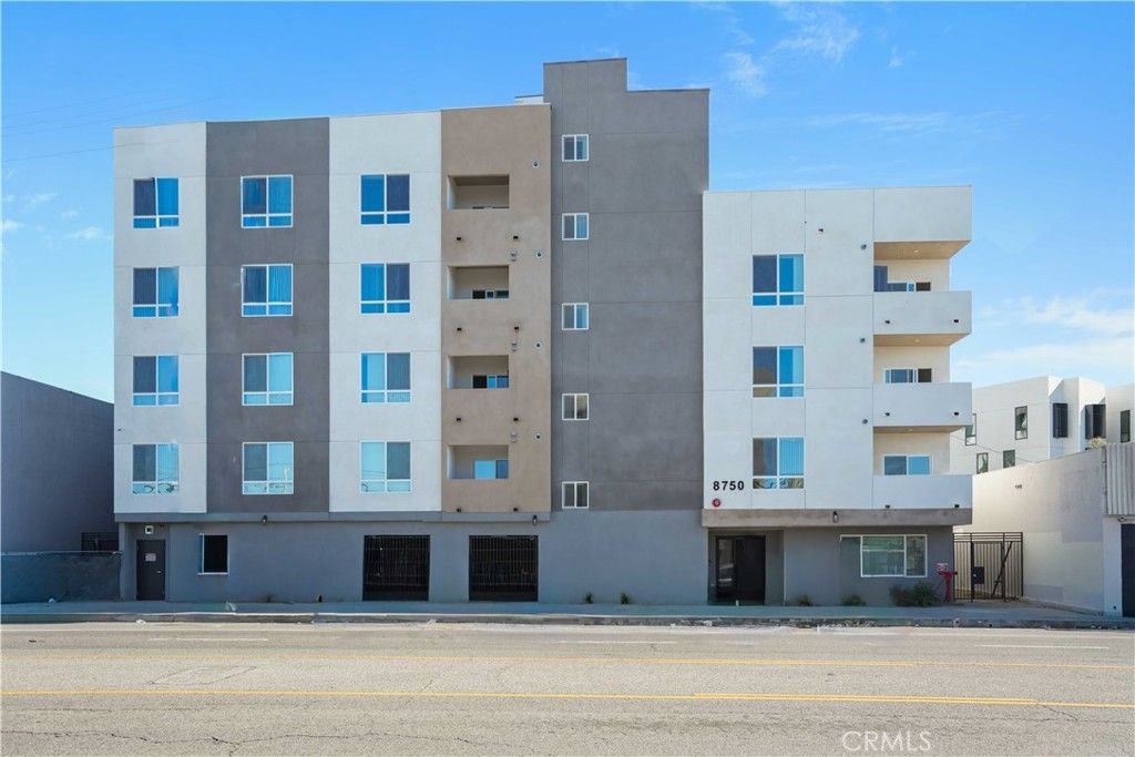 8750 Sepulveda Boulevard # 310, North Hills
