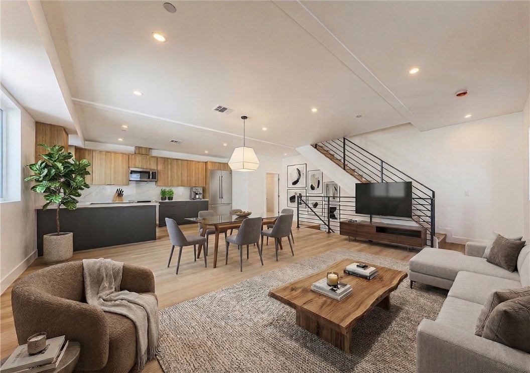 Photo of Listing #BB26083055