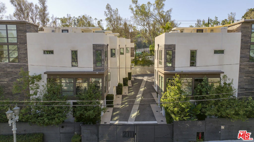 Photo of Listing #26749289