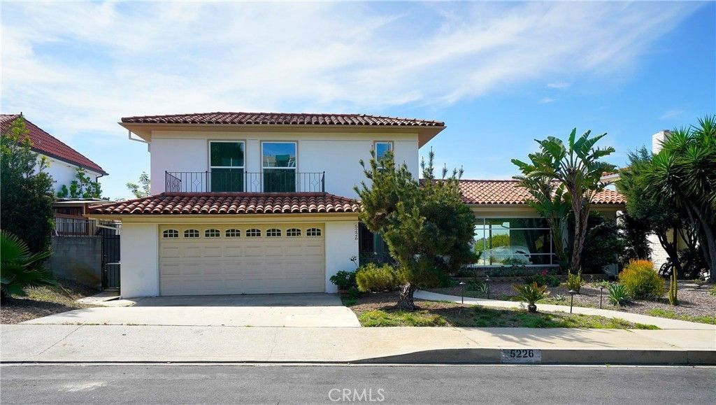 5226 Los Diegos Way, Los Angeles