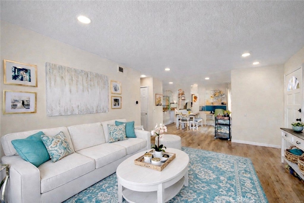 Photo of Listing #OC26083908