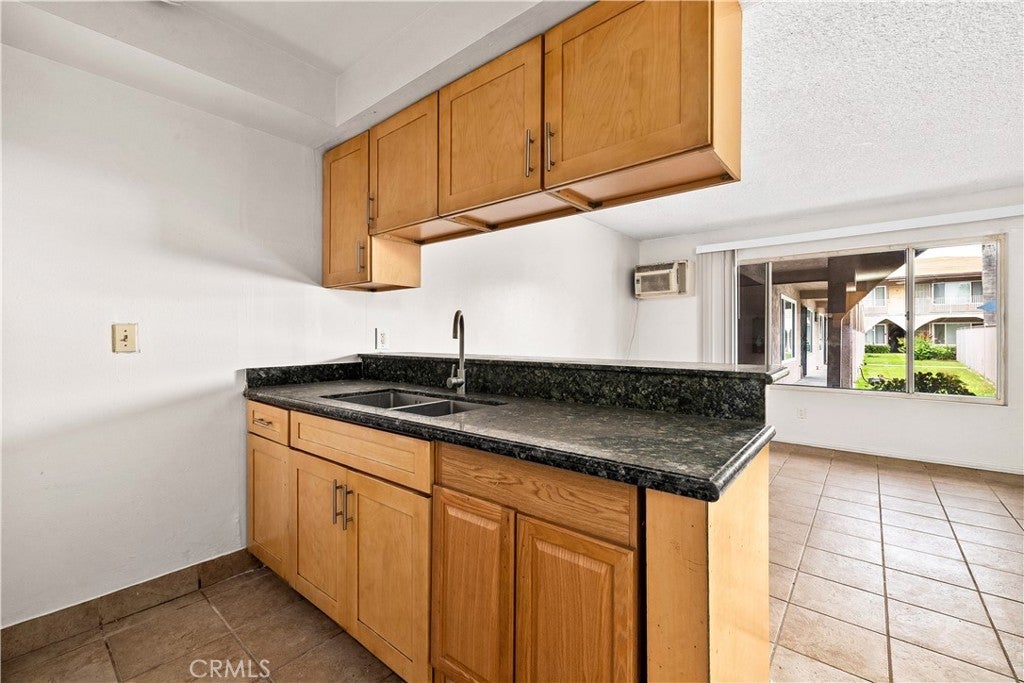 Photo of Listing #OC26084210