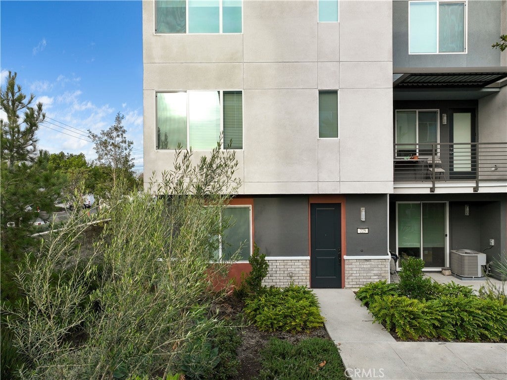 Photo of Listing #OC26085668