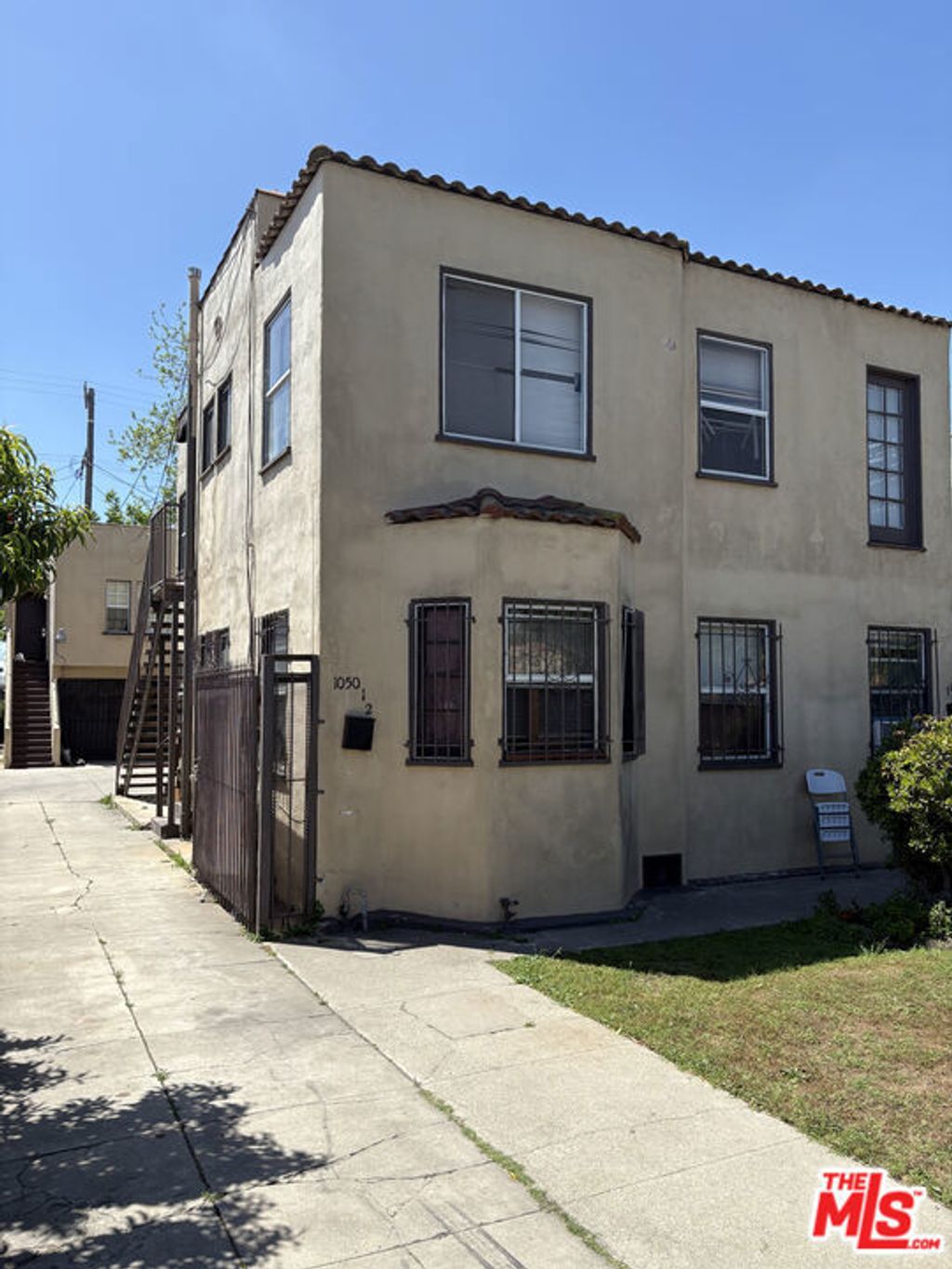 1052 W 60th Place, Los Angeles