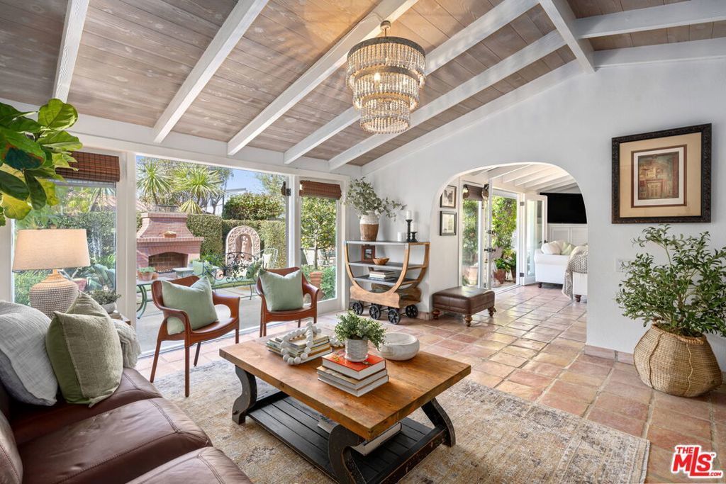 213 Via Cordova, Newport Beach
