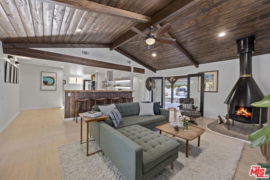 251 N Encinal Avenue, Ojai