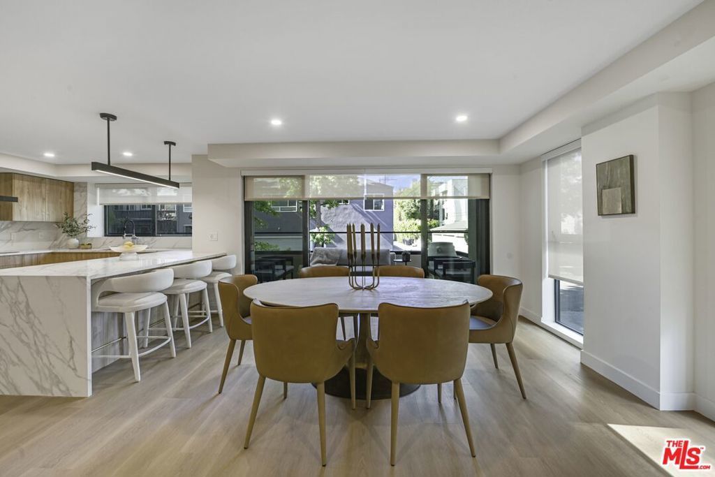 333 N Palm Drive # 202, Beverly Hills
