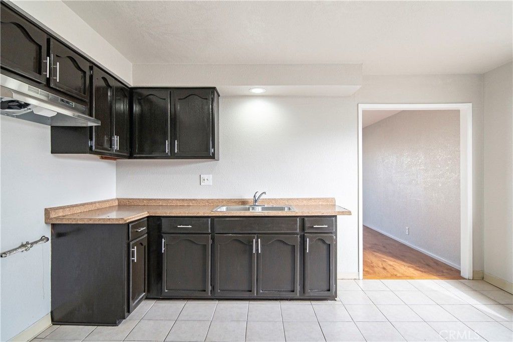 1308 E Oaks Street # C, Compton