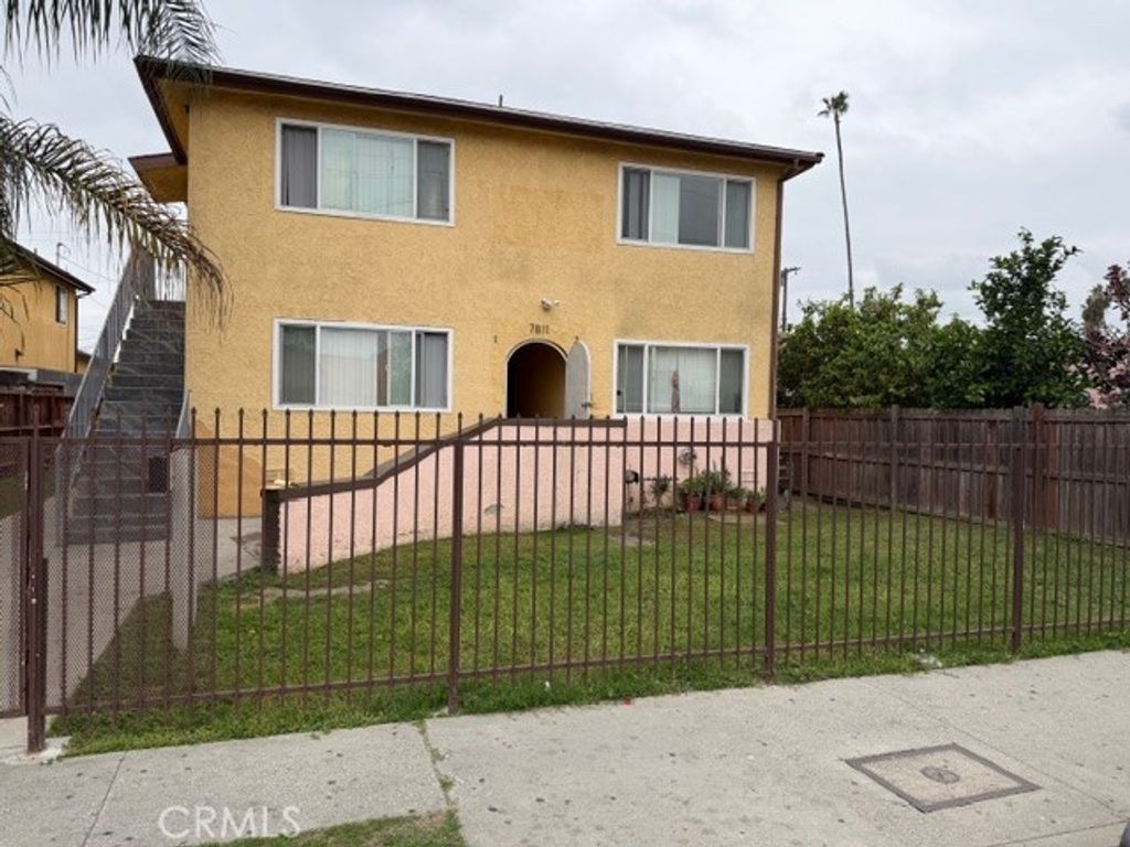 7811 S San Pedro # 4, Los Angeles