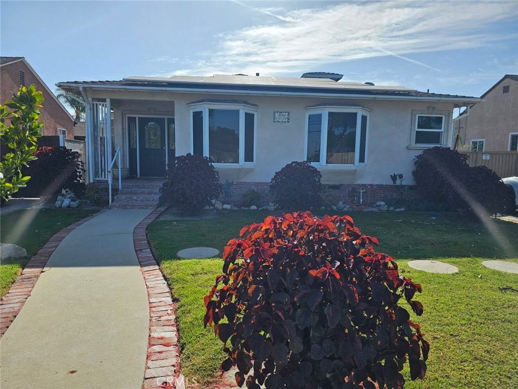 3180 Easy Avenue, Long Beach