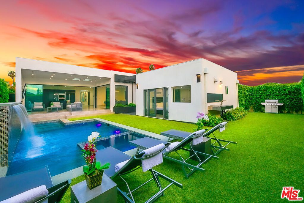 1855 Stearns Drive, Los Angeles