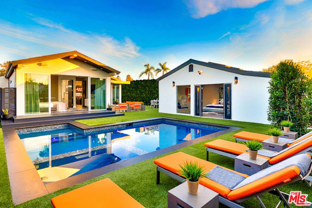 1741 Stearns Drive, Los Angeles