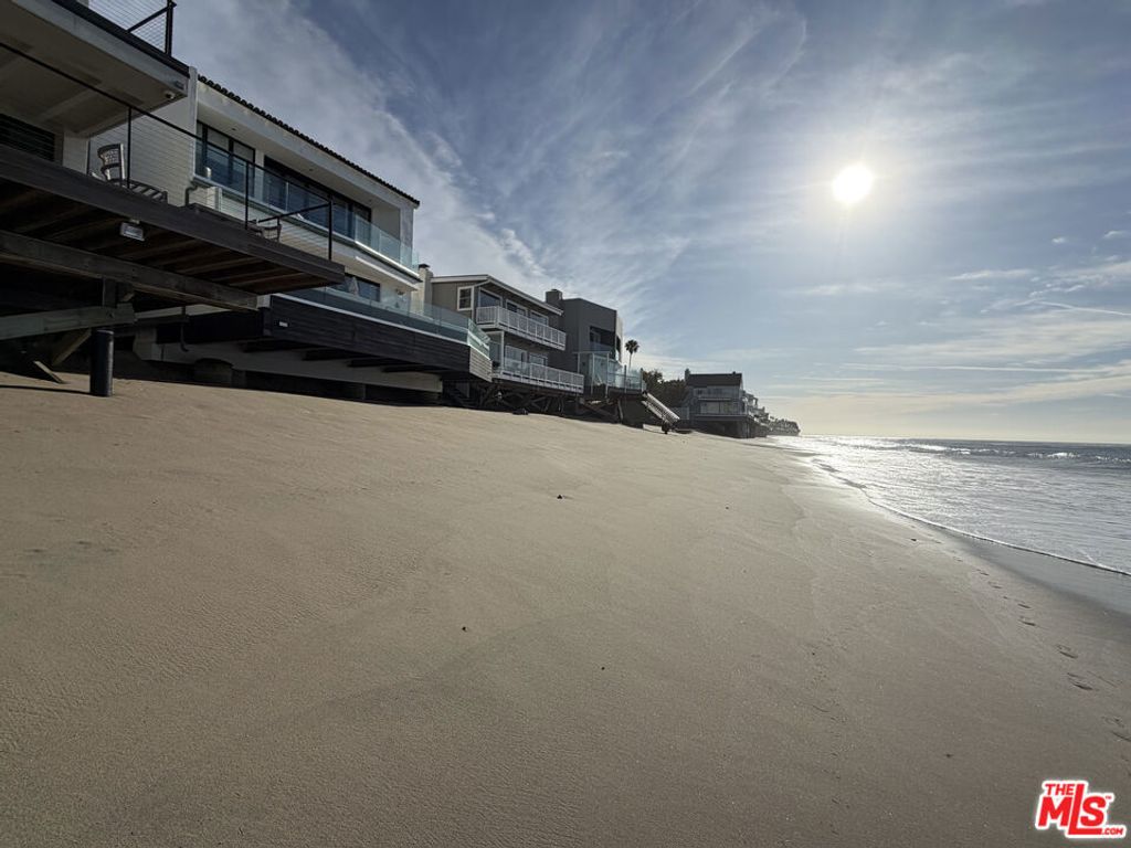 27212 Escondido Beach Road, Malibu