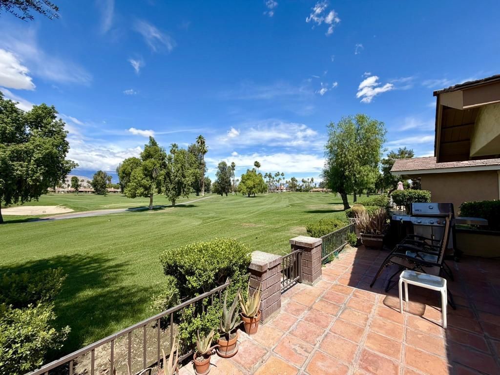 345 Gran Via, Palm Desert