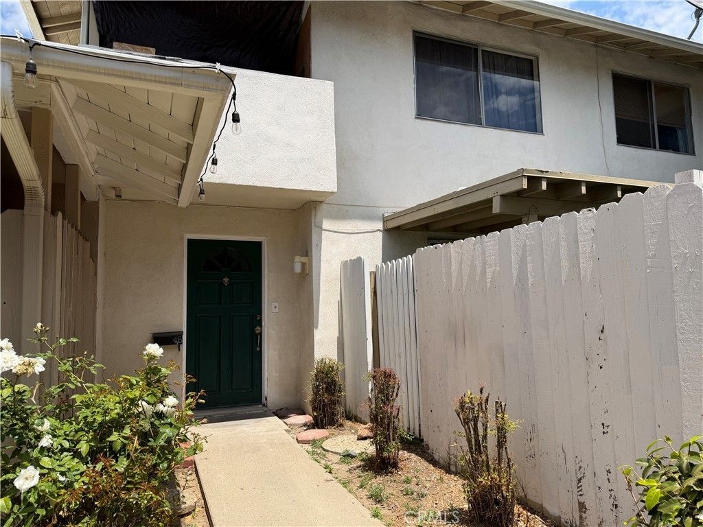 619 S Cypress # B, Orange