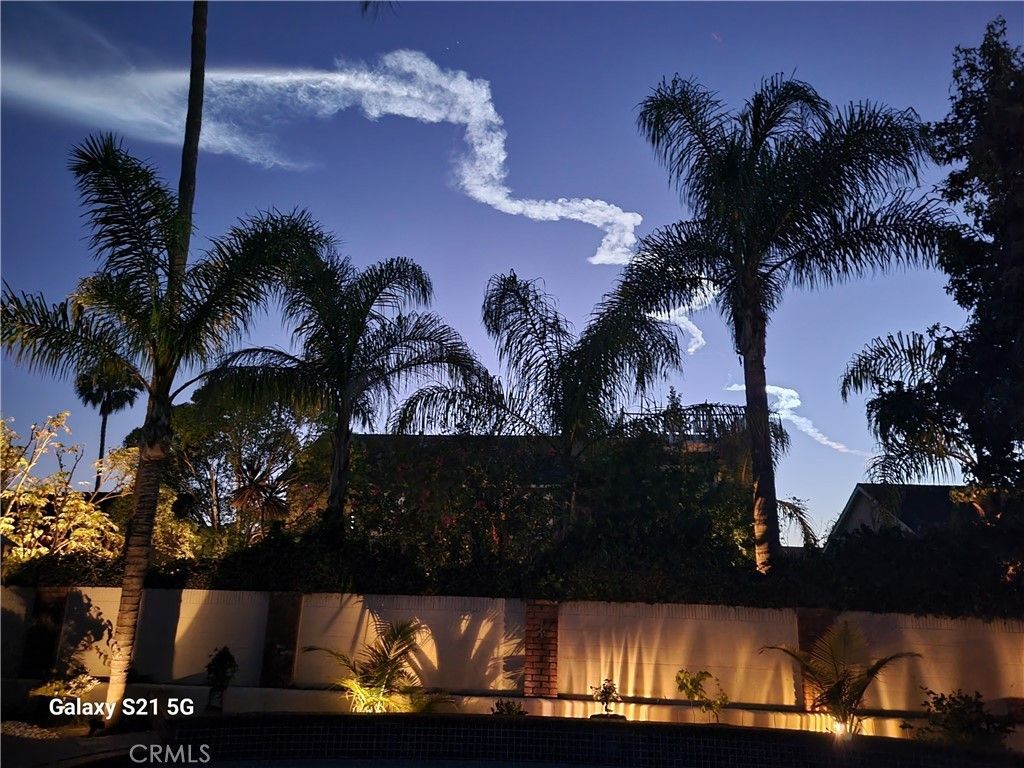 21171 B Lochlea Lane, Huntington Beach