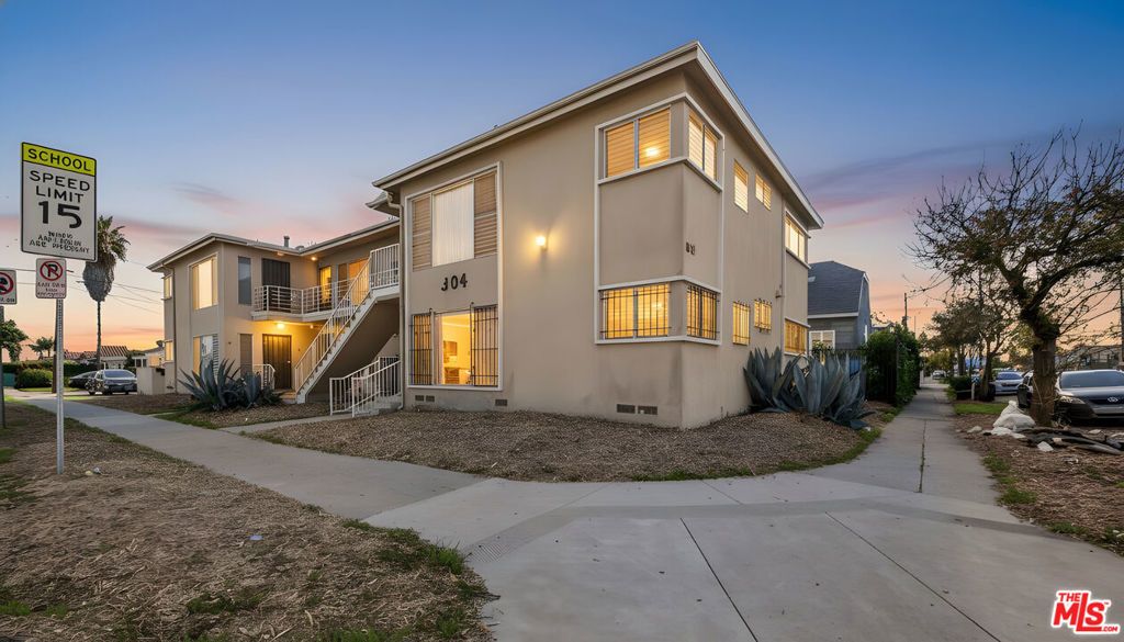 304 E 95th Street # 6, Los Angeles