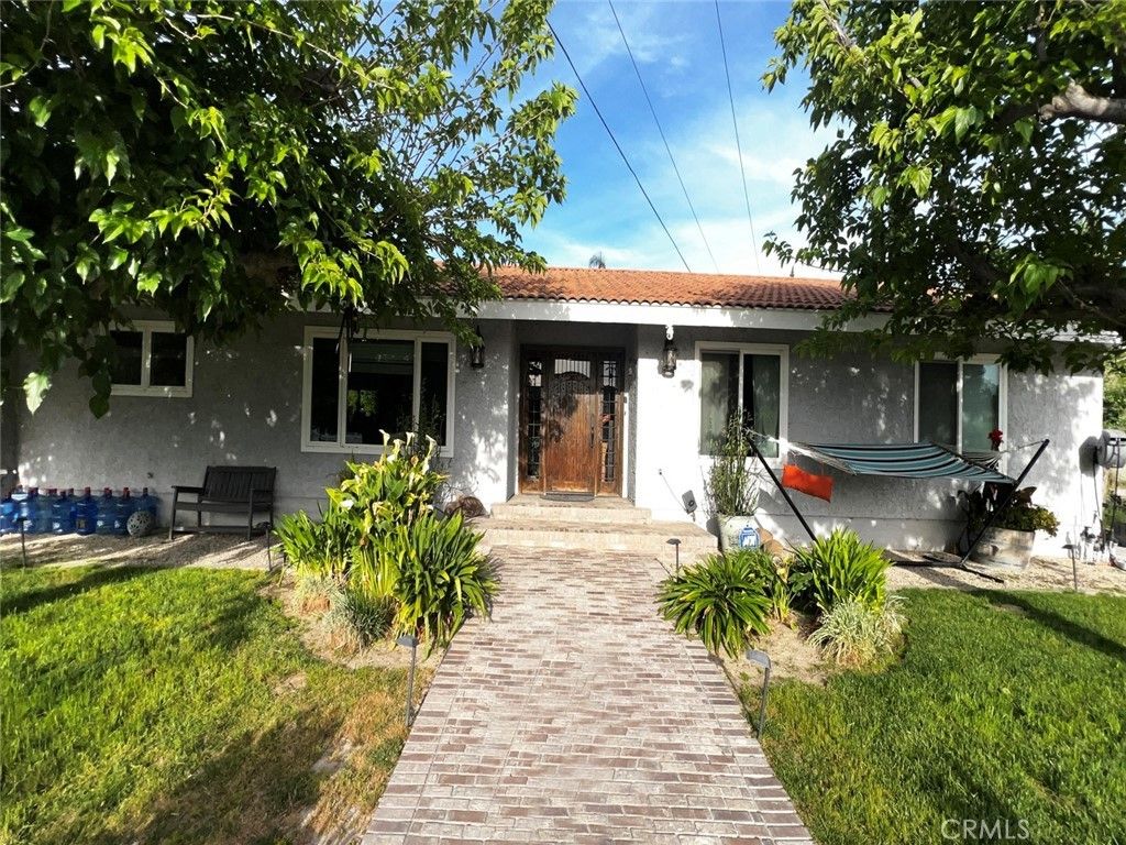30204 Canoe, Canyon Country