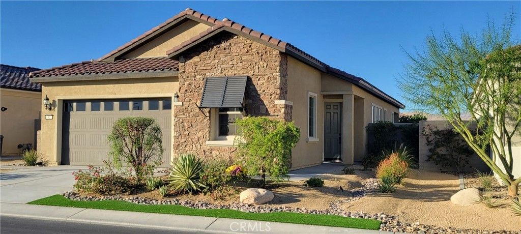 82 Burgundy, Rancho Mirage
