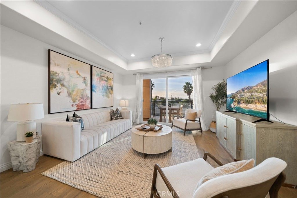 1598 Long Beach, Long Beach