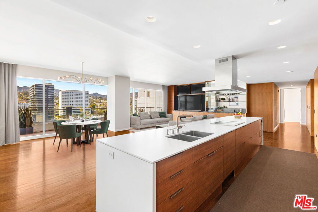 6250 Hollywood Boulevard # 14d, Los Angeles
