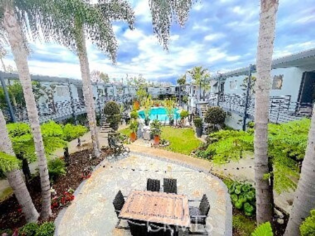 931 W 19th Street # 10, Costa Mesa