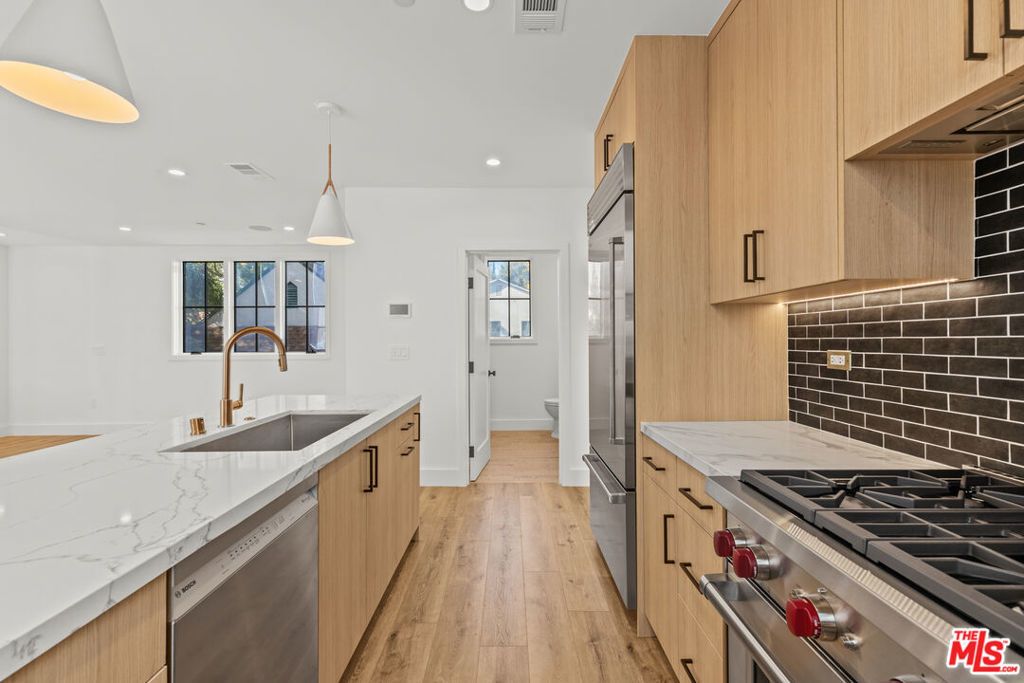 5538 Tova Road, Sherman Oaks