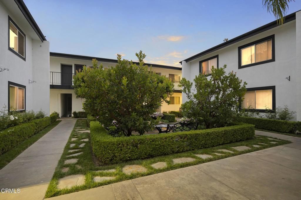 1381 E Santa Clara Street, Ventura