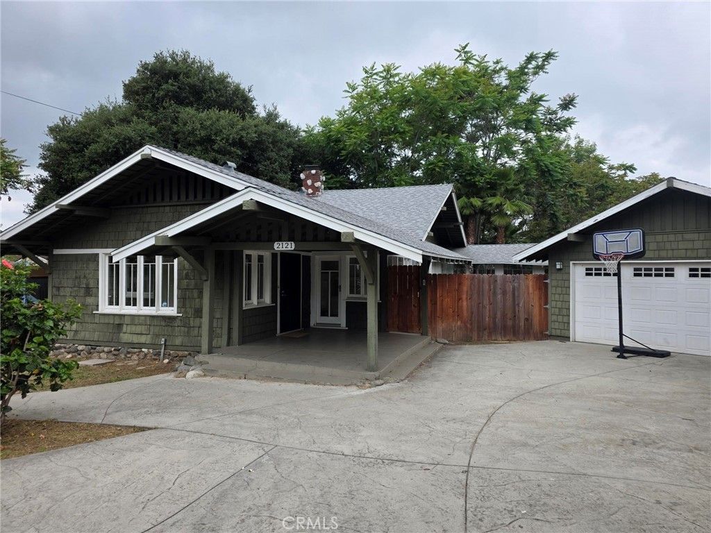 2121 Garfield, Altadena
